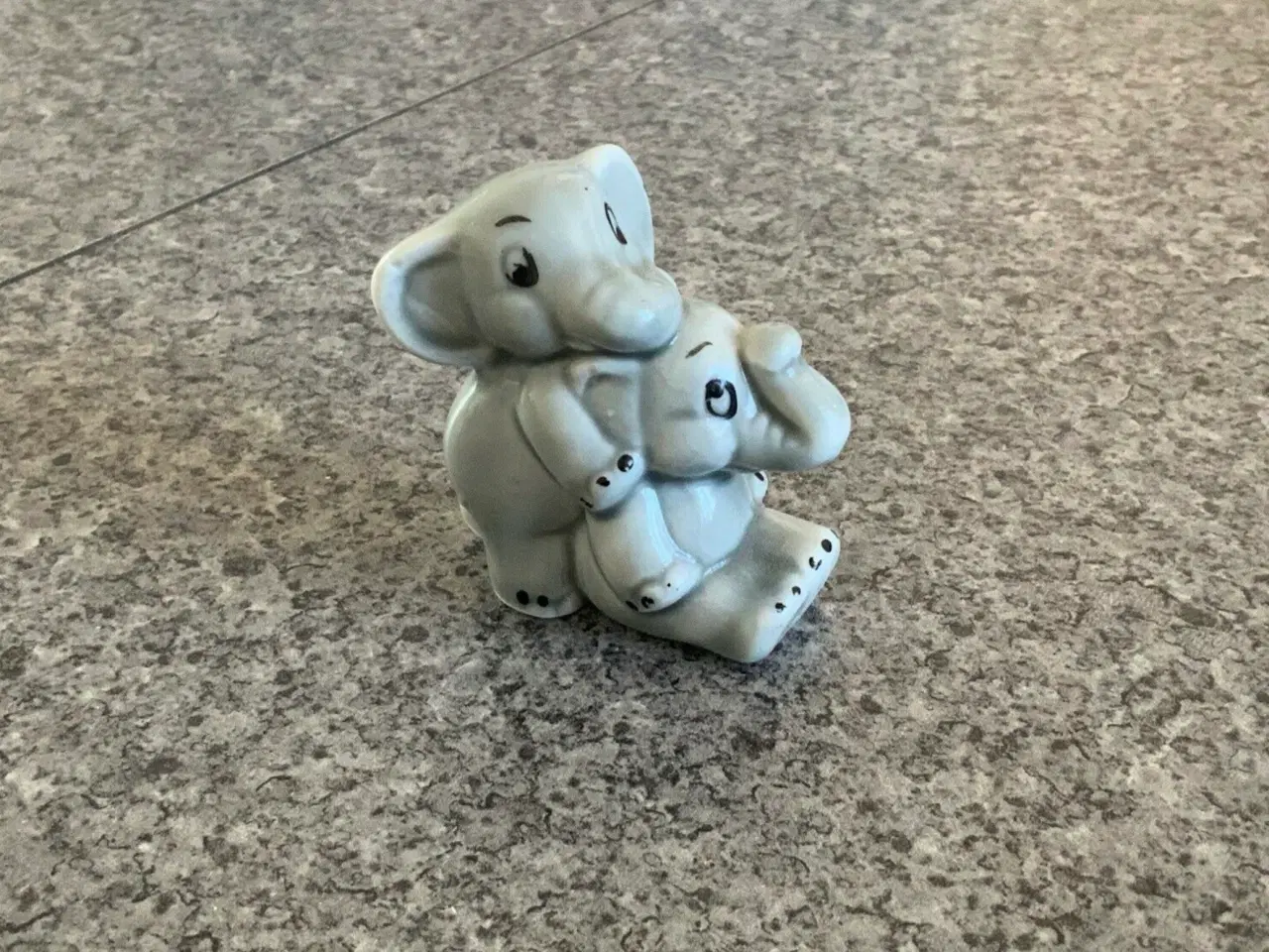 Billede 1 - Elephant figur