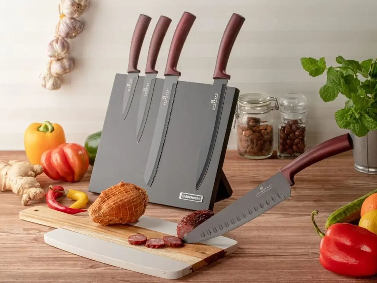 Billede 1 - 6 dele køkkenknivssæt med magnetisk knivholder