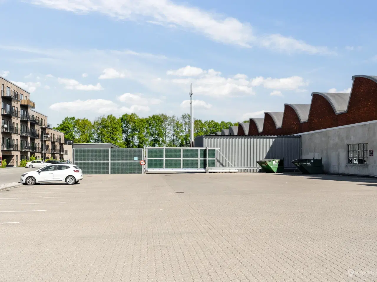 Billede 8 - Lager-og kontorlokaler med indhegnet gårdareal