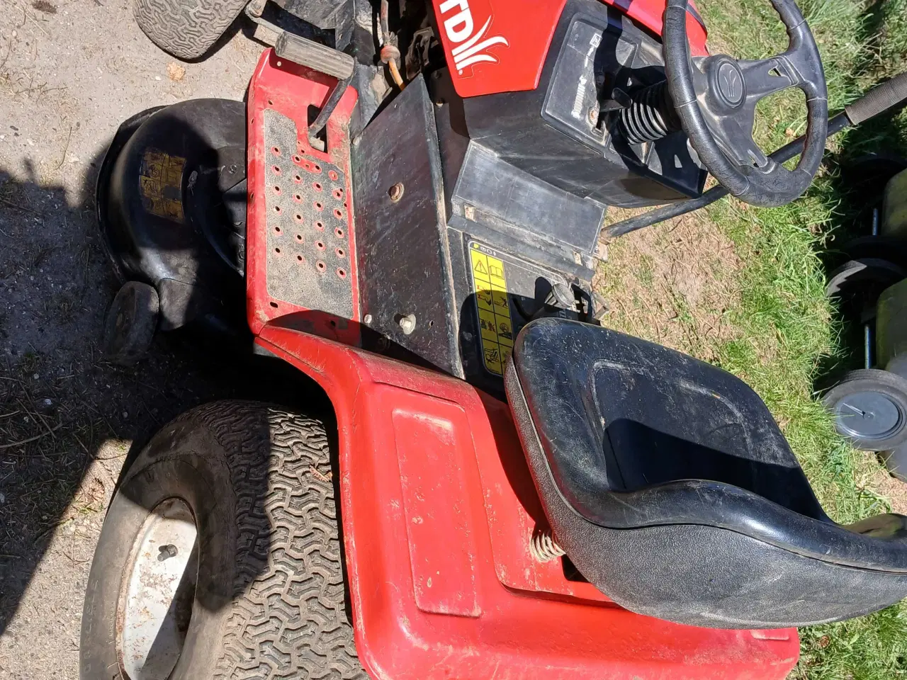 Billede 1 - Plænetraktor MTD