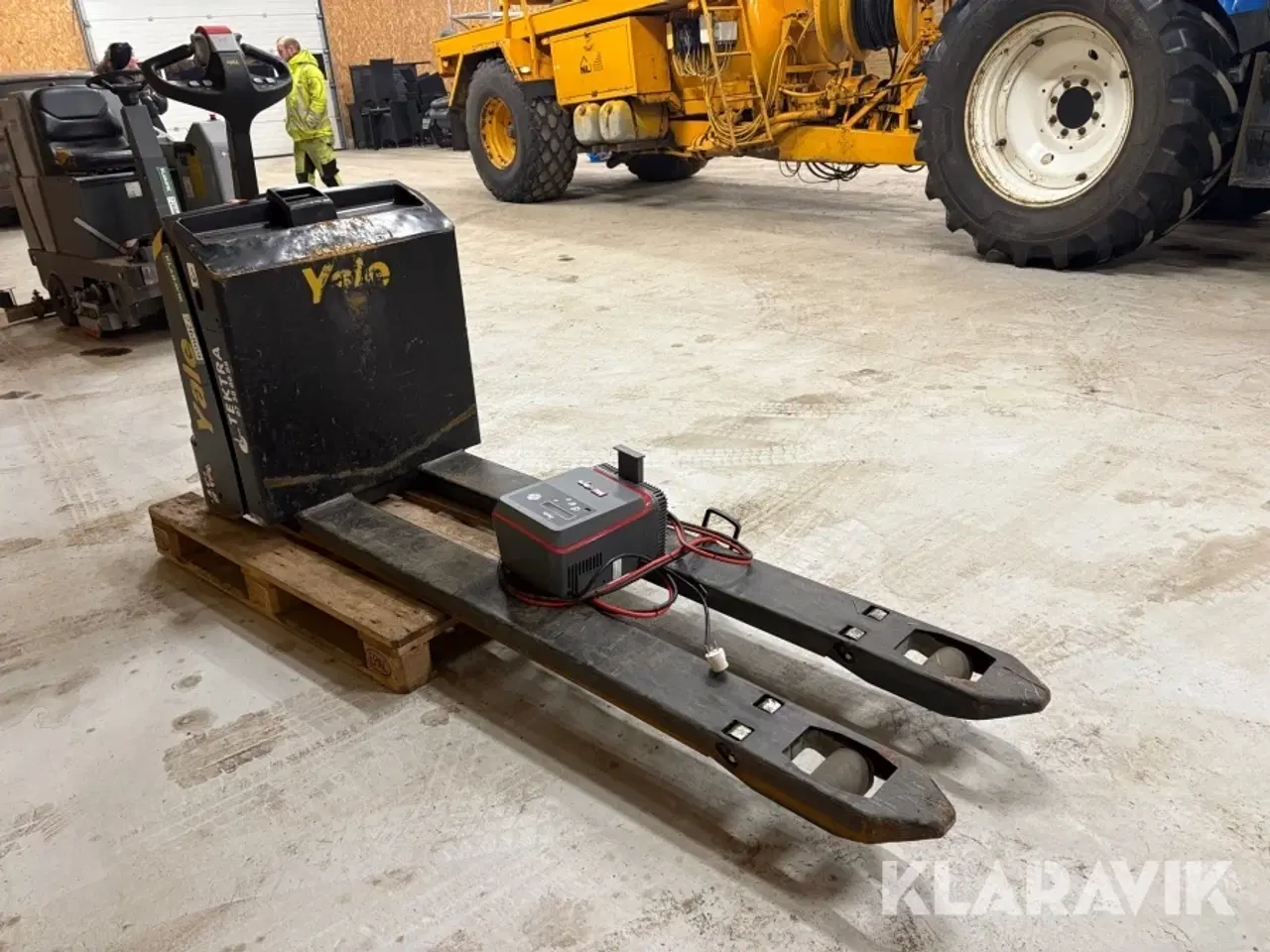 Billede 3 - Elektrisk palleløfter Yale MP20 - ekstra lange gafler