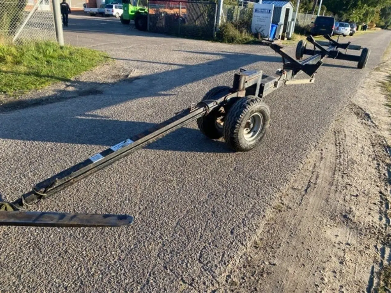 Billede 1 - New Holland Skærebordsvogn 35"