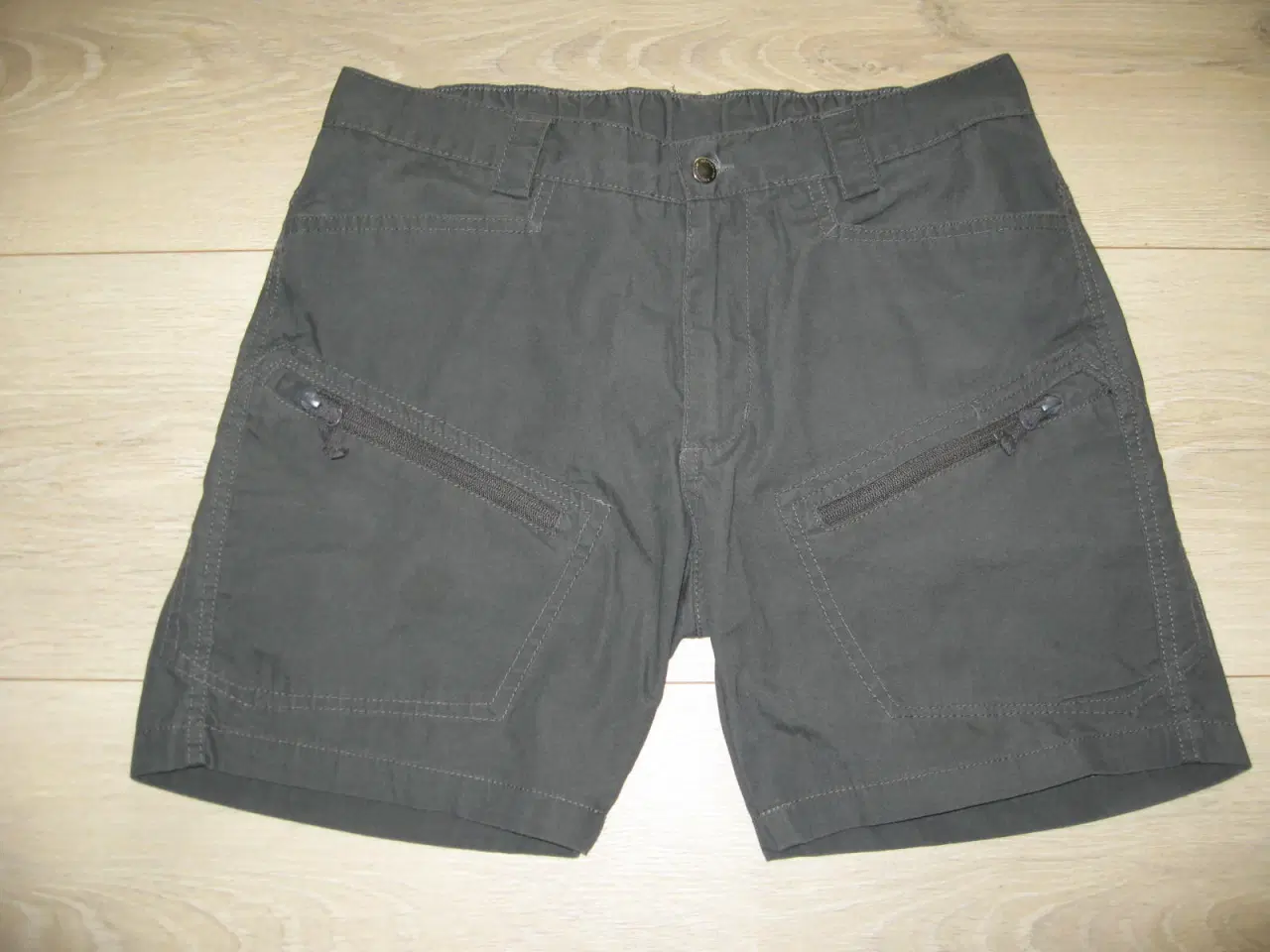 Billede 1 - Outdoor shorts str L