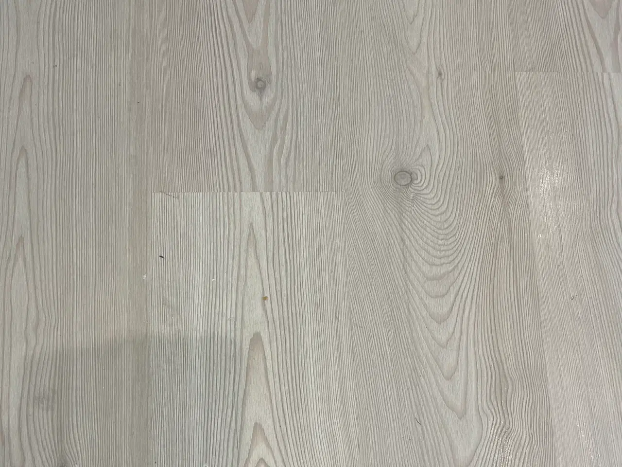 Billede 1 - Laminatgulv