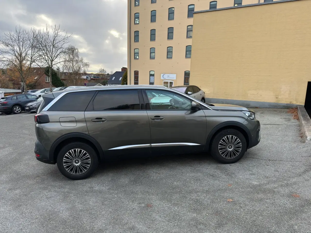 Billede 4 - Peugeot 5008 1,6 BlueHDi 120 Allure 7prs