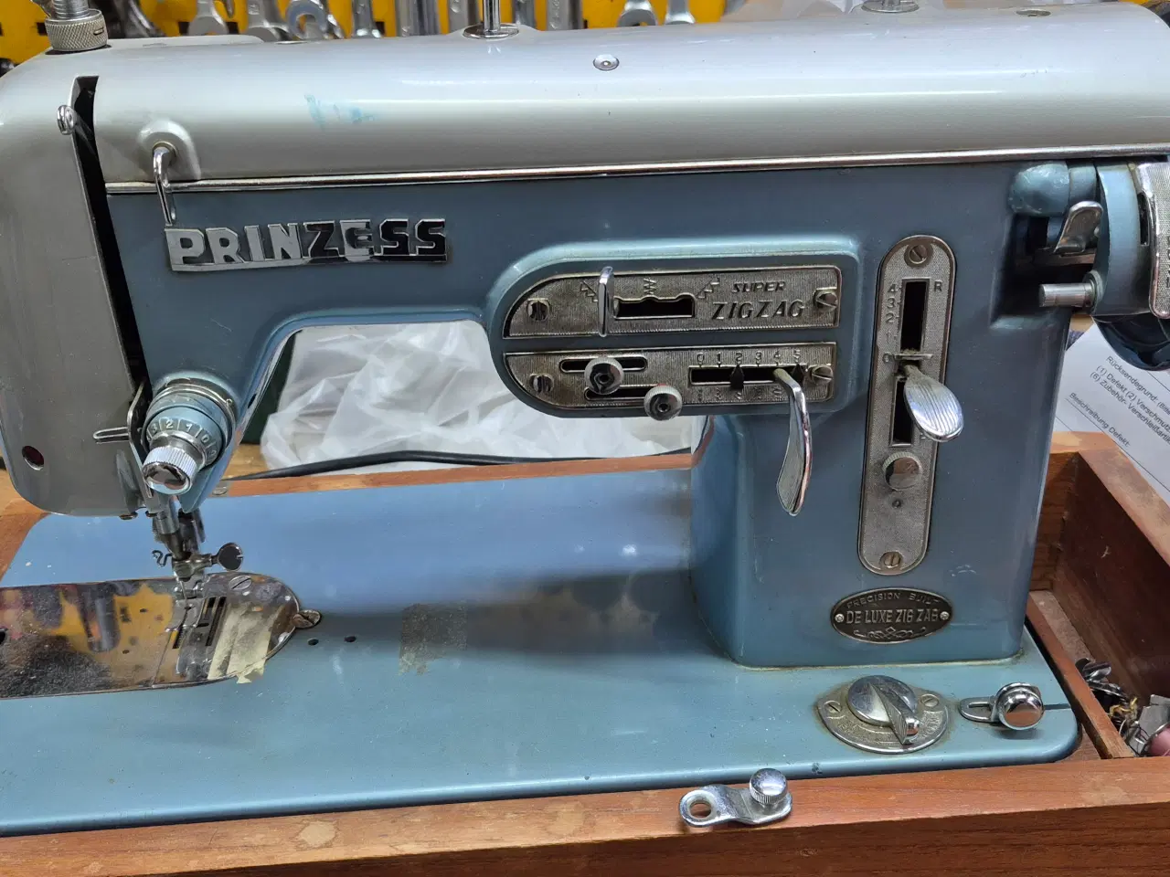 Billede 4 - prinzess symaskine til reservedele 
