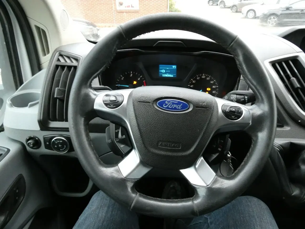 Billede 8 - Ford Transit 470 L4 Chassis 2,2 TDCi 155 Trend Db.Kab Ladvogn m/tip