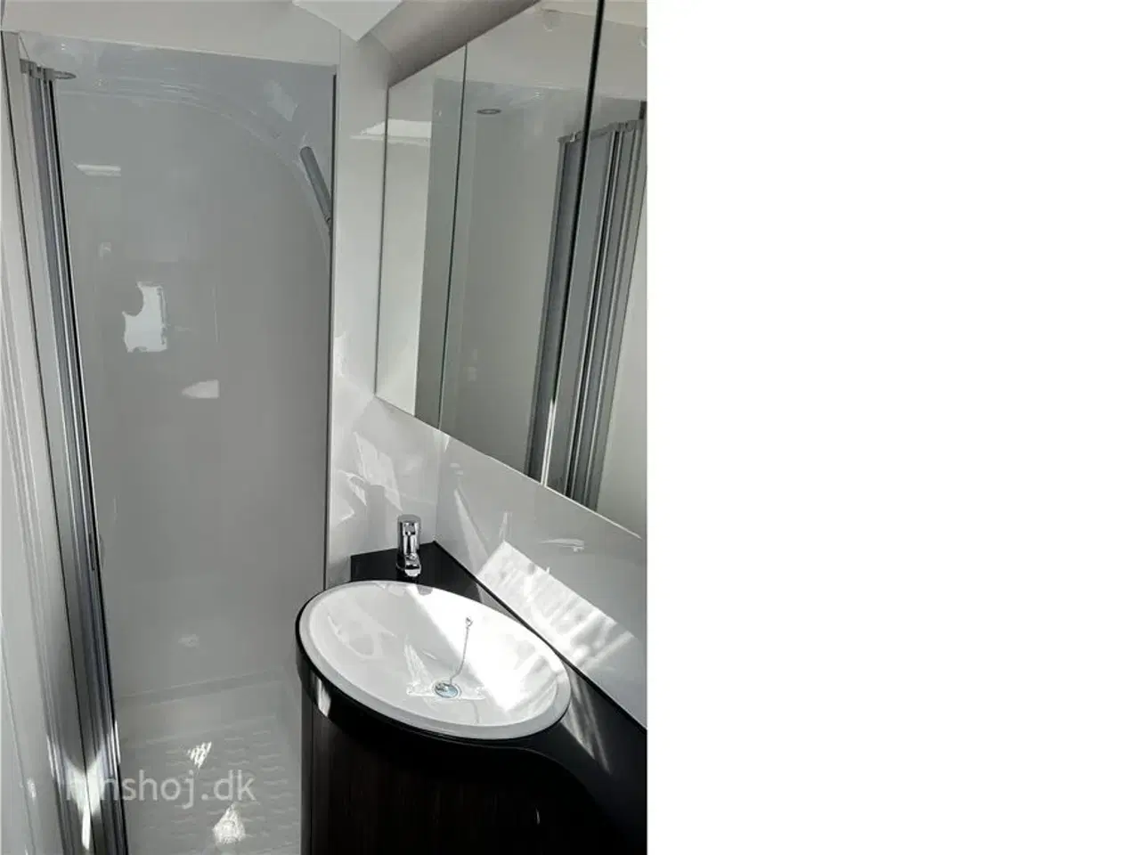 Billede 9 - 2025 - Hobby Prestige 560 WFU   Dejlig vogn med rundsidegruppe og franskseng fra Hinshøj Caravan A/S