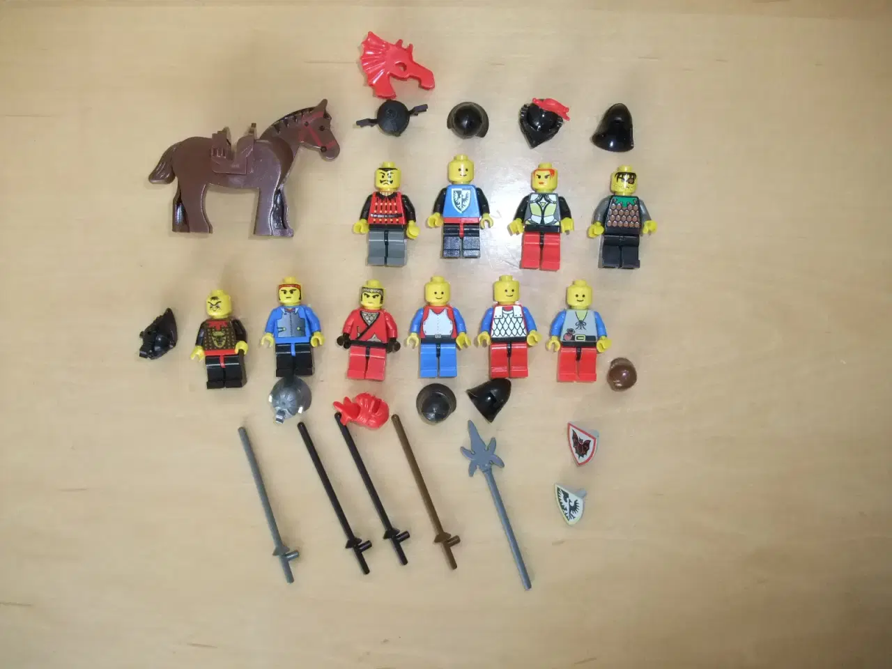 Billede 4 - Lego Castle Figurer+Tilbehør