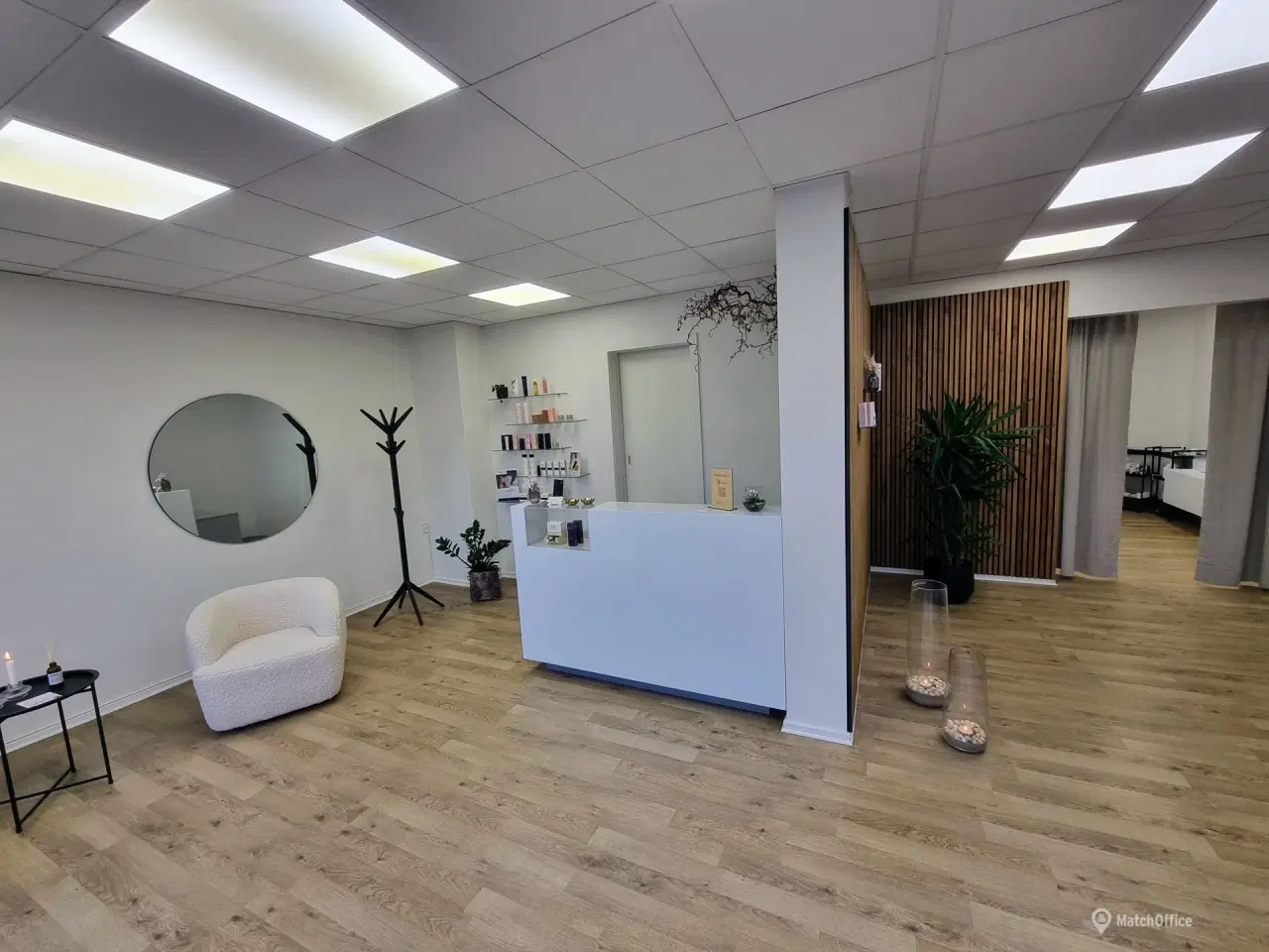 Billede 6 - Butik. klinik. salon - med bedste beliggenhed - i alt 88 kvm