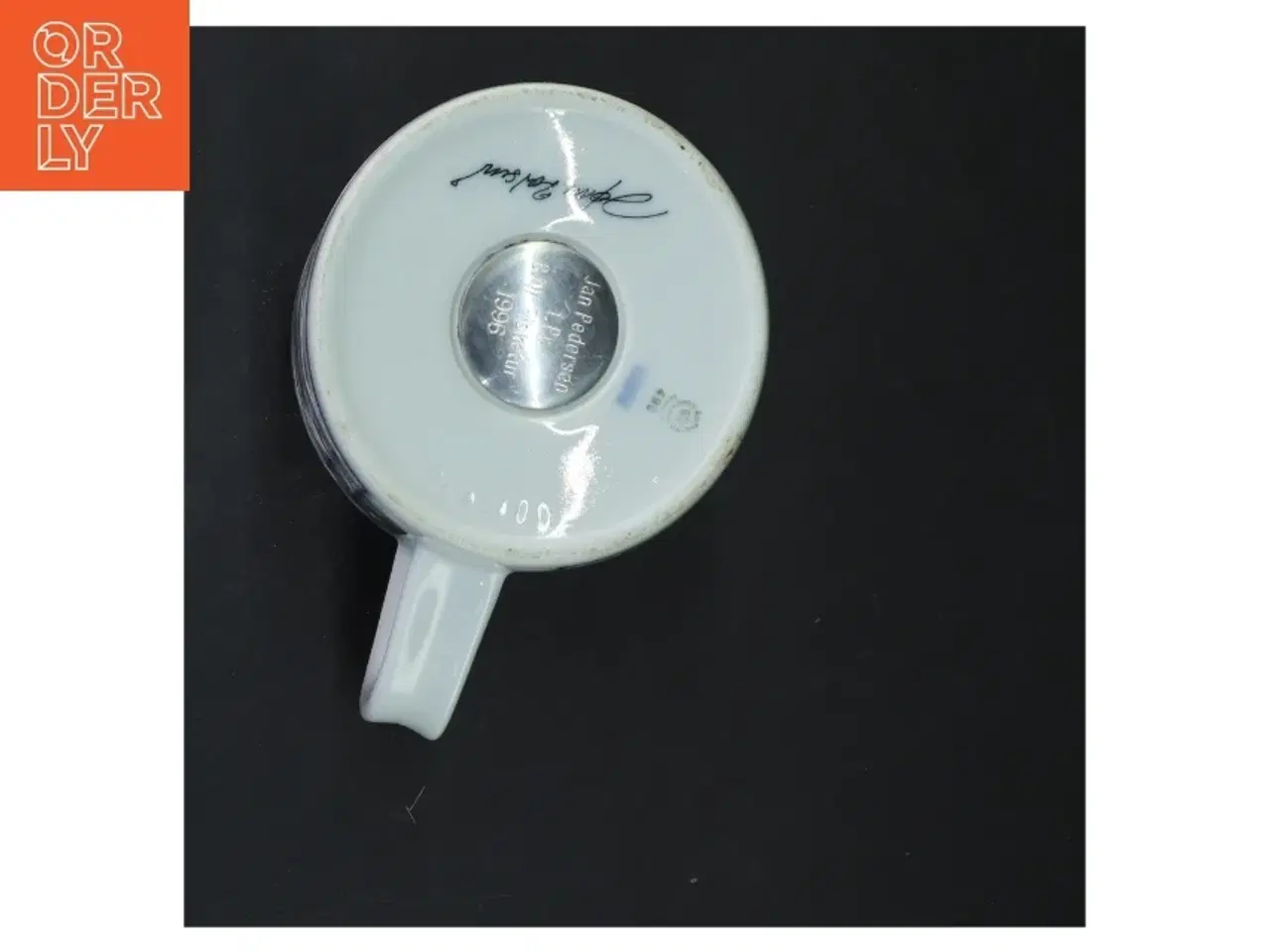 Billede 2 - Royal Copenhagen årskrus 1996 fra Royal Copenhagen (str. 11,5 cm)