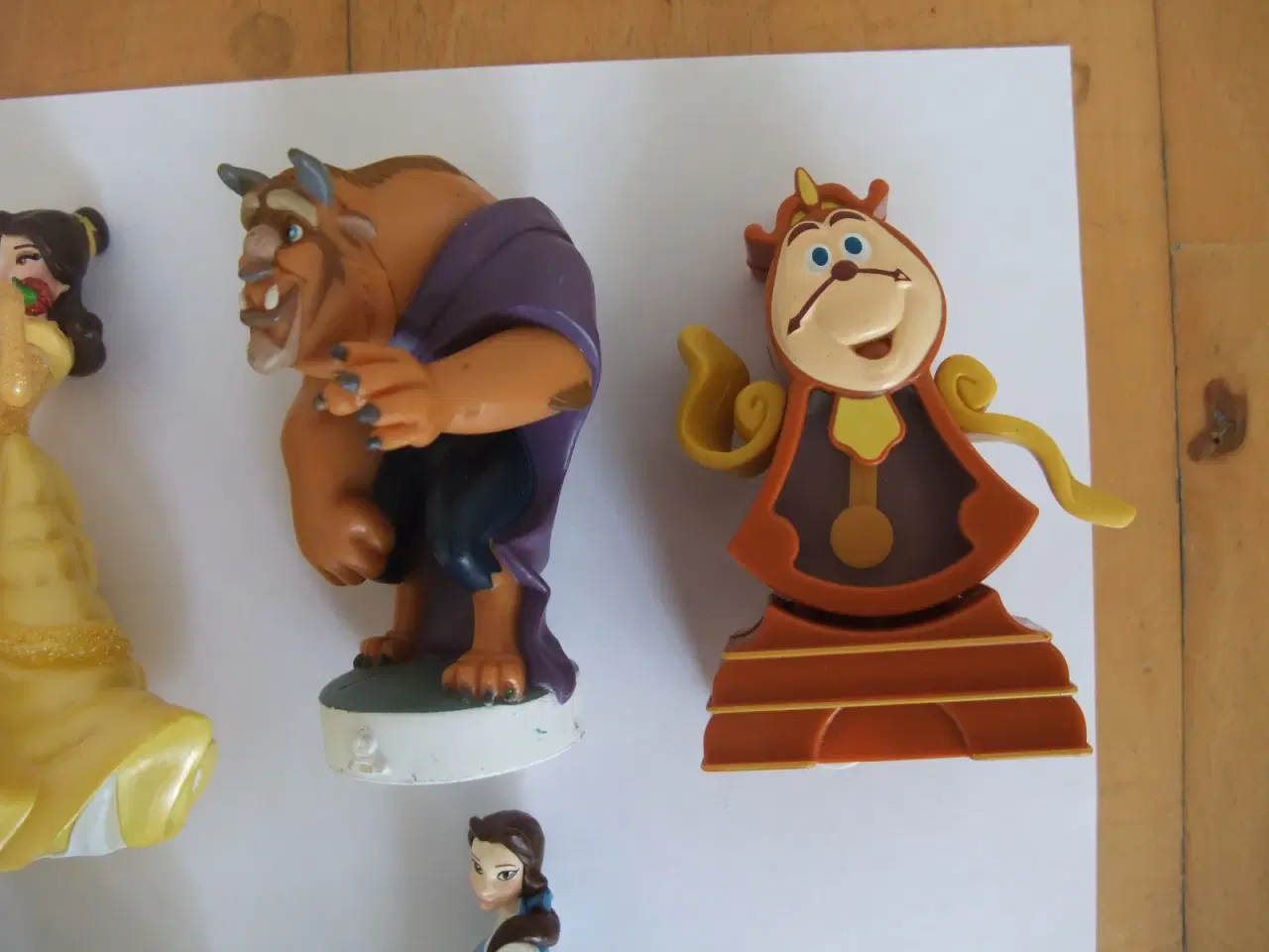 Billede 4 - Skønheden og udyret Figurer