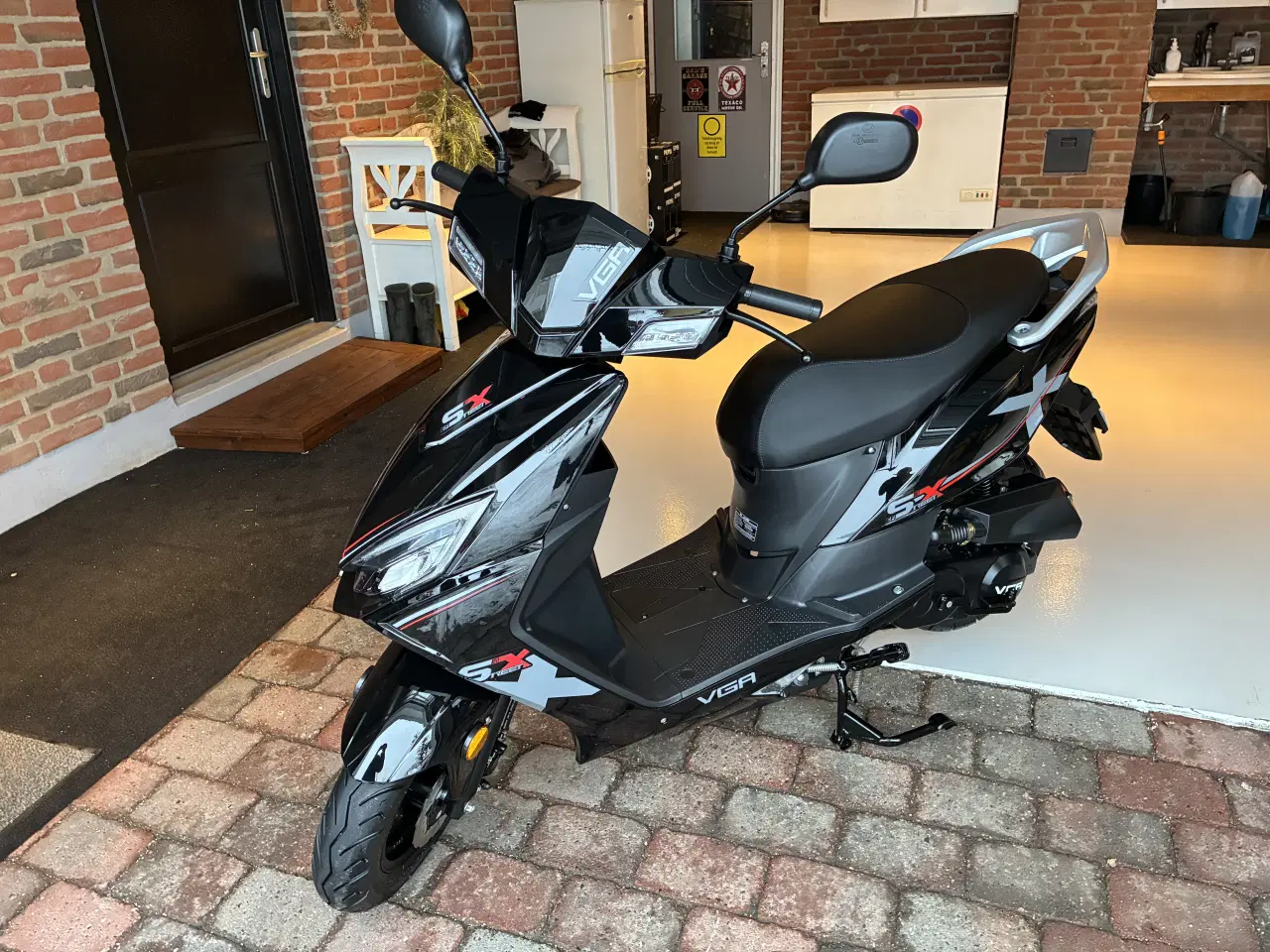 Billede 1 - Vga Street-X 30. 1 mdr 2026