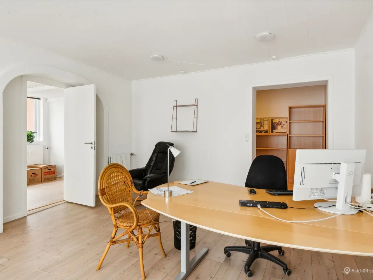 Billede 8 - Salon. butik. kontor eller anden form  for erhverv. Centralt beliggende nær Store Torv Hobro.