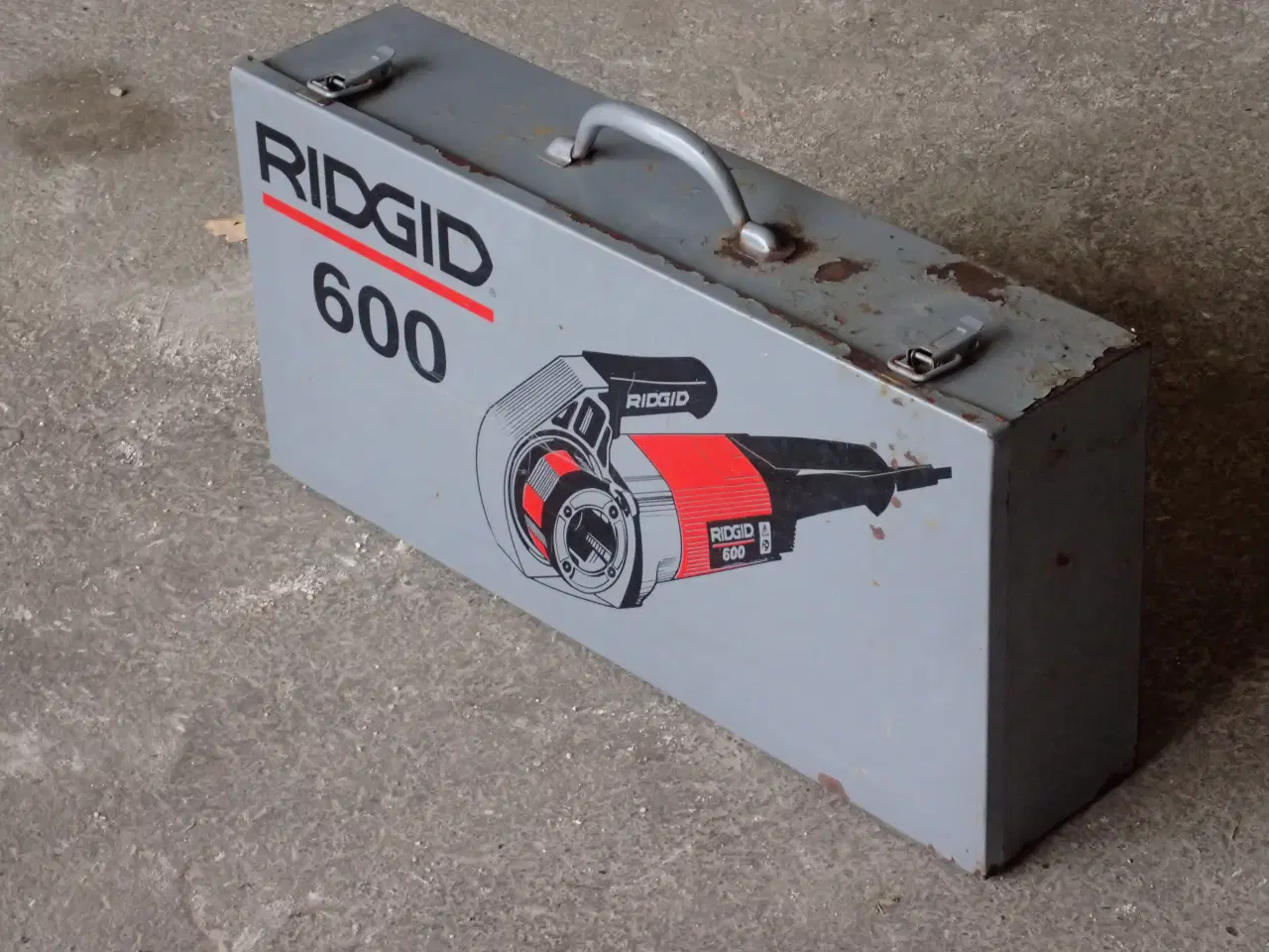 Billede 9 - Ridgid elektrisk rørskærer model 600 med 4 bakker.