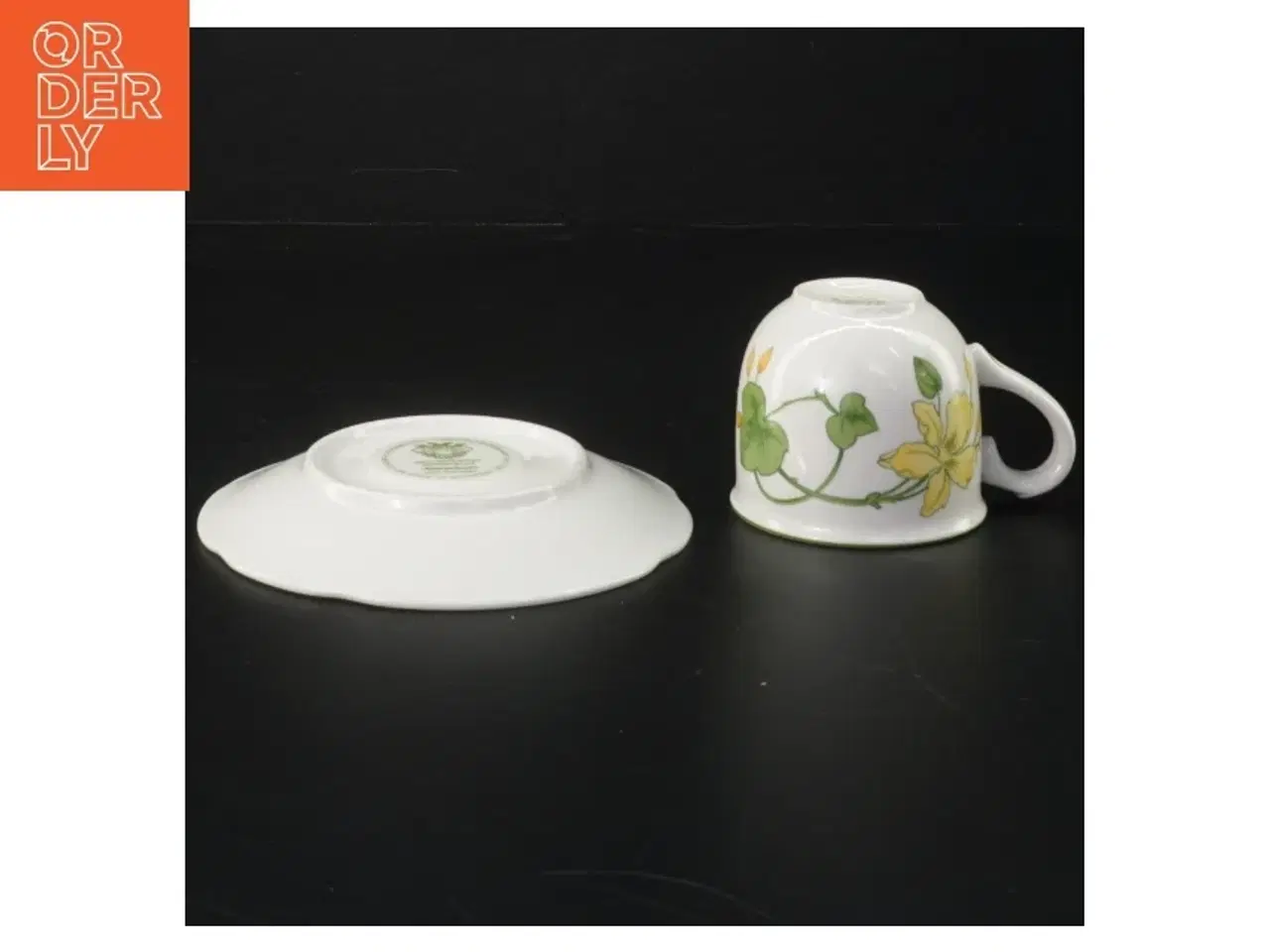 Billede 3 - Kaffekopper med blomsterdekoration fra Villeroy & Boch (str. Ø. 13,5 cm. h 6 cm ø. 7 cm)