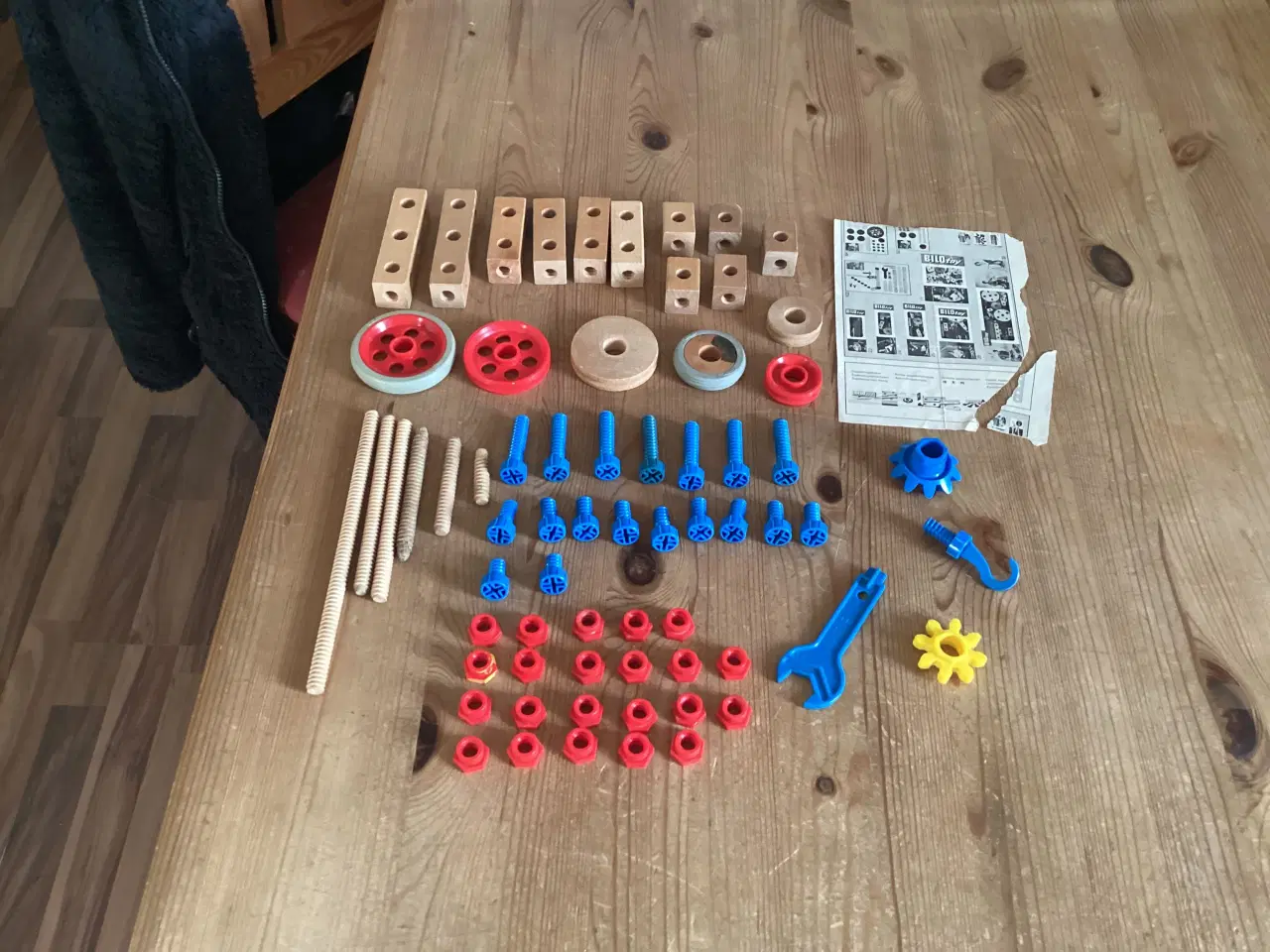 Billede 5 - Bilofix og Hansens Trælegetøj