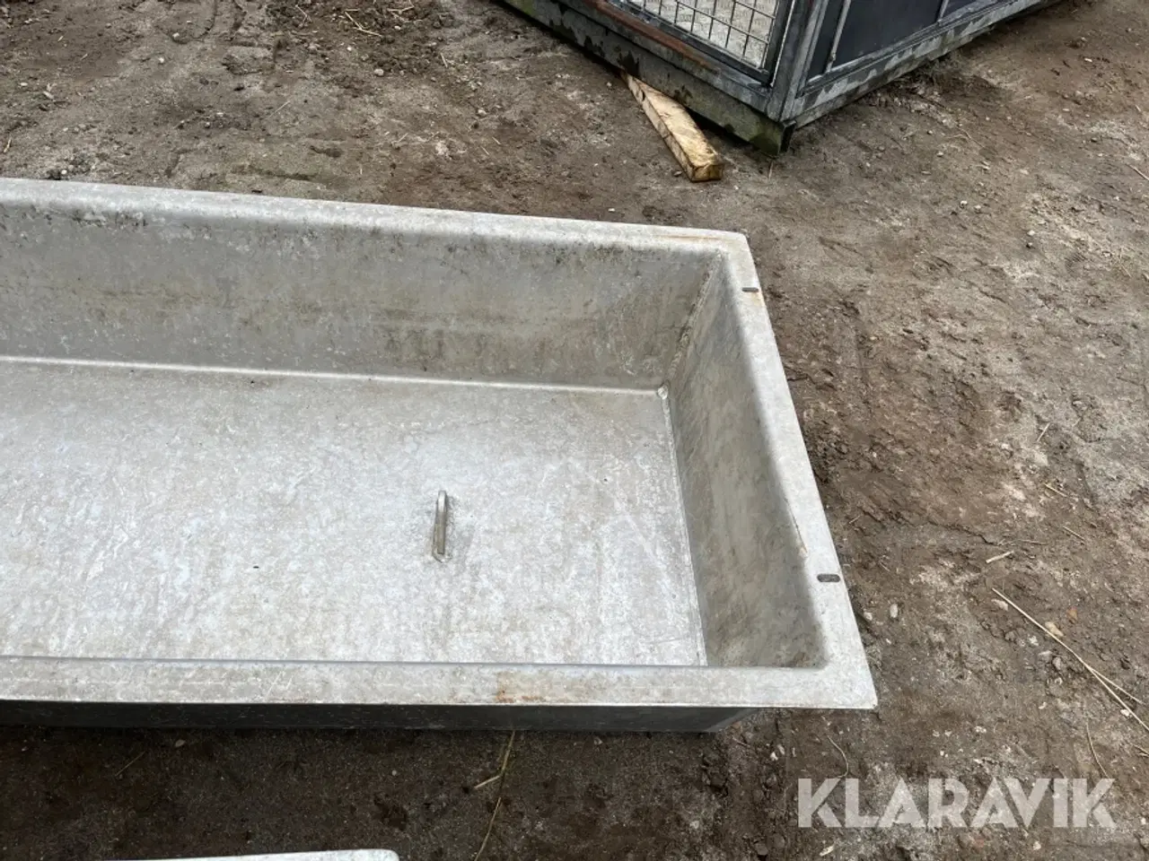 Billede 3 - Drikke kar/trug Alumimium 5 styk.