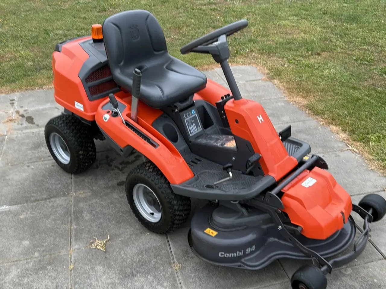 Billede 2 - Havetraktor Husqvarna 213c