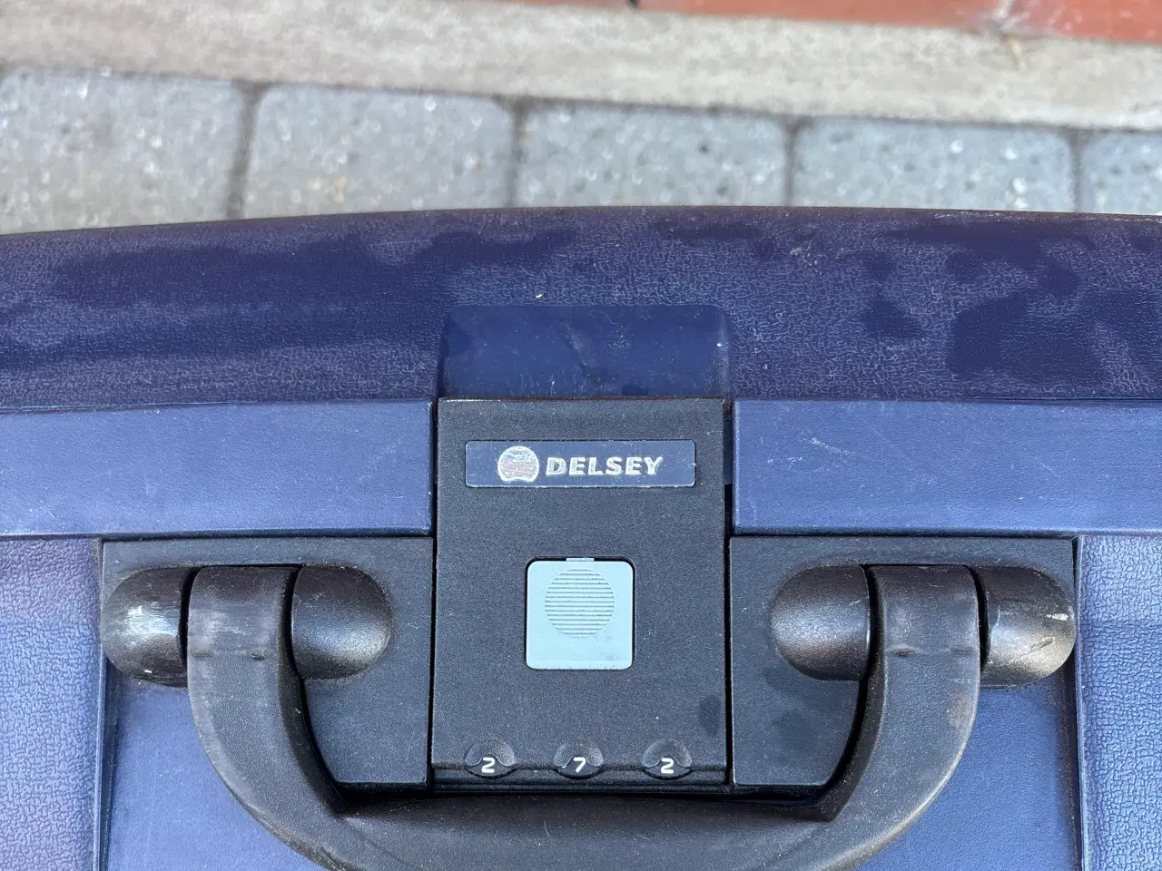 Billede 1 - Delsey hardcase kuffert sælges
