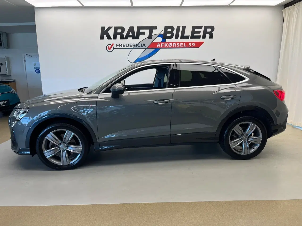 Billede 2 - Audi Q3 45 TFSi e Attitude+ Sportback S-tr.
