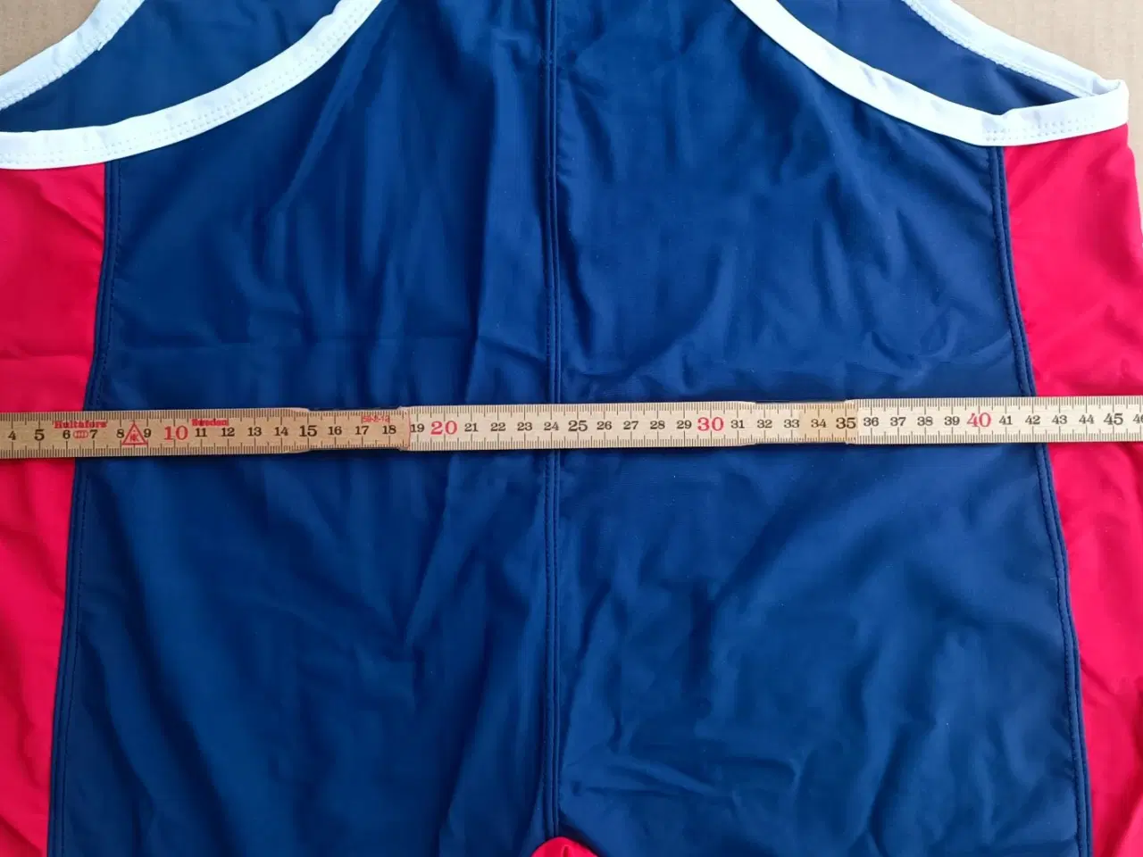 Billede 10 - Svømmedragt til ham, str. L-XL 