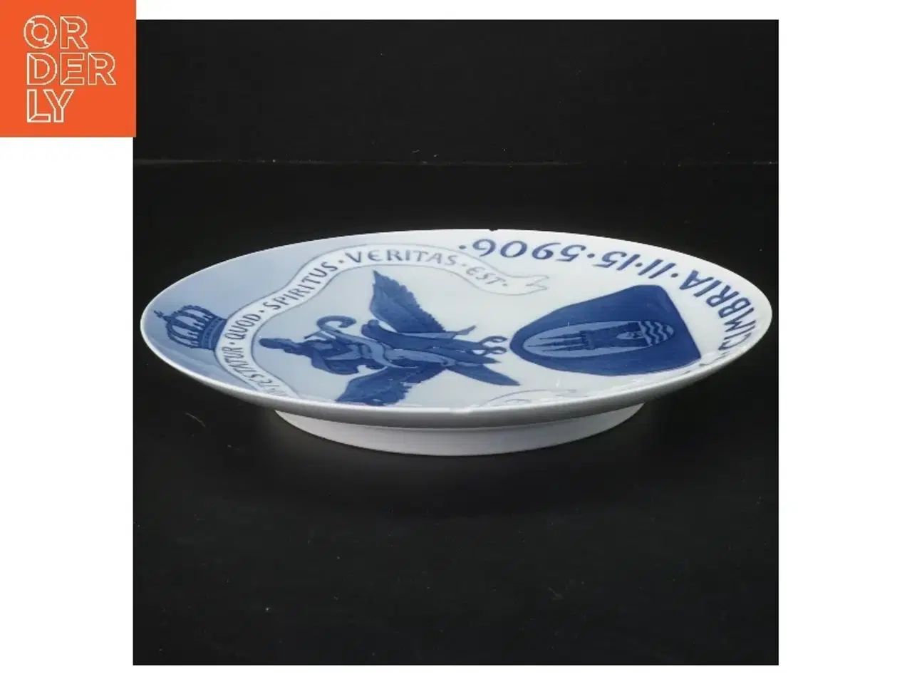 Billede 2 - Porcelænsplatte med blå design fra Royal Copenhagen (str. Ø 22,5 cm)