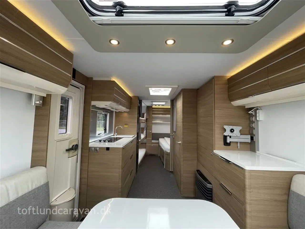 Billede 6 - 2020 - Adria Adora 593 UK   Fantastisk flot FAMILIEVOGN m/MOVER + ISABELLA fortelt, 7 sovepladser