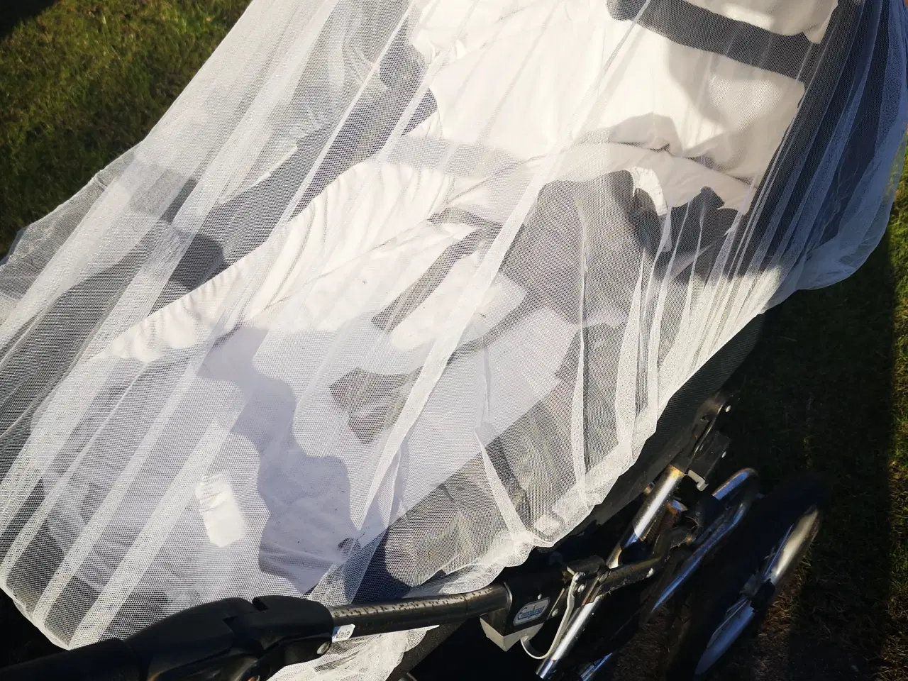 Billede 2 - Barnevogn med sele