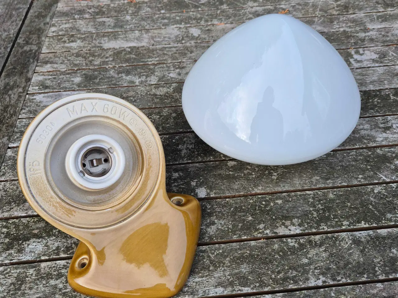 Billede 6 - Ifö badeværelseslampe med kuppelskærm