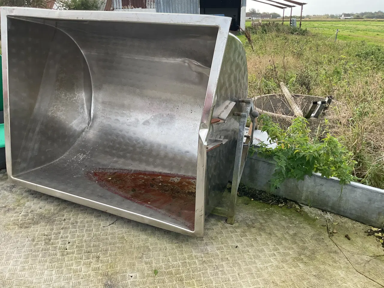 Billede 3 - Vand/fodertrug
