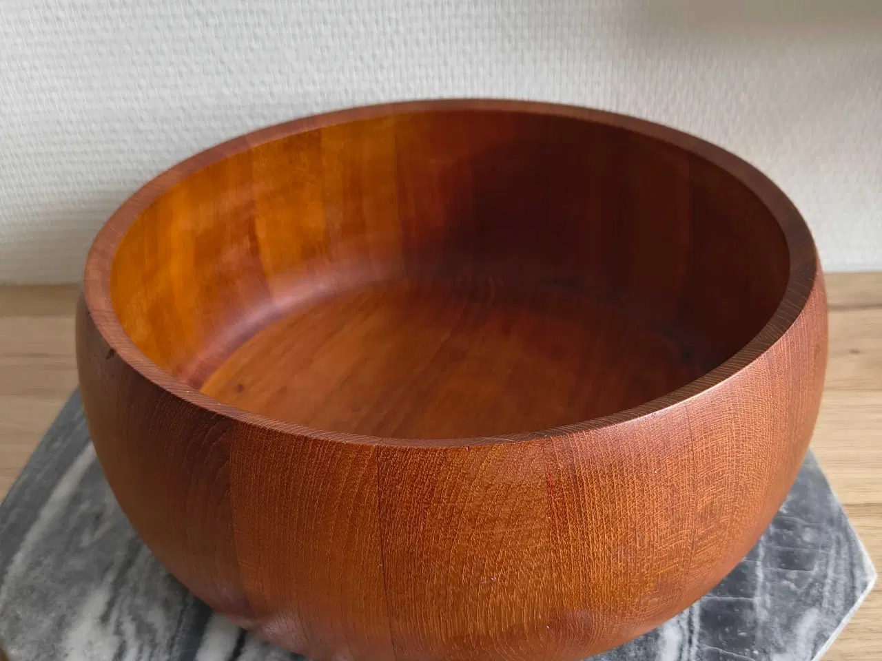 Billede 1 - Skål i teaktræ 