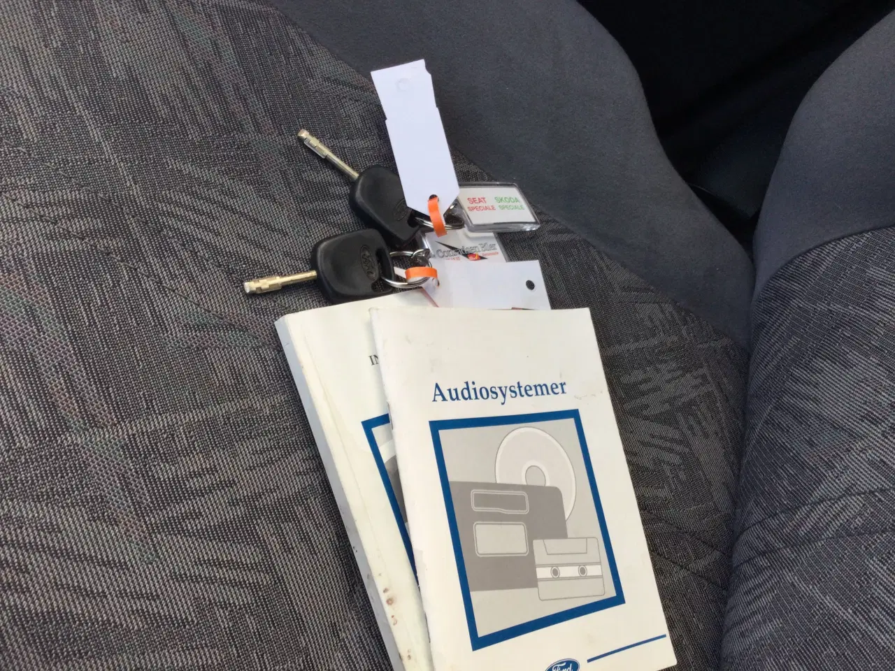 Billede 5 - Nysynet Mondeo med træk