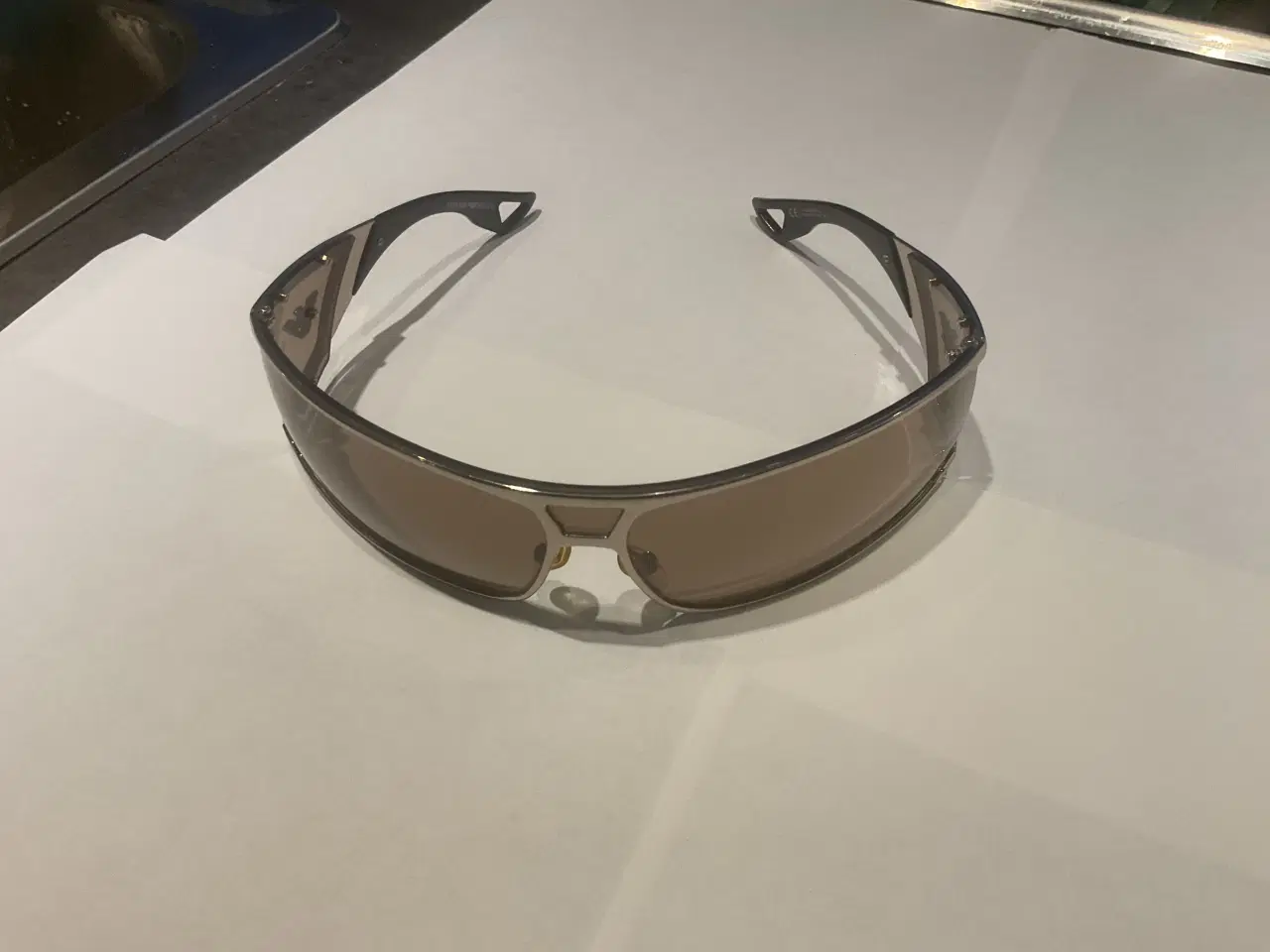 Billede 5 - Ægte Amani solbriller er som nye .