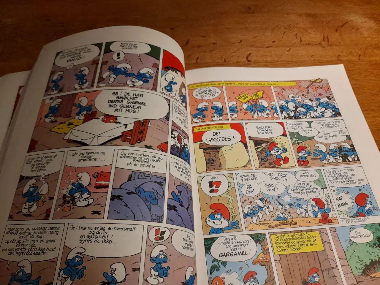 Billede 2 - Smølfe for og Smølfe bag (8)