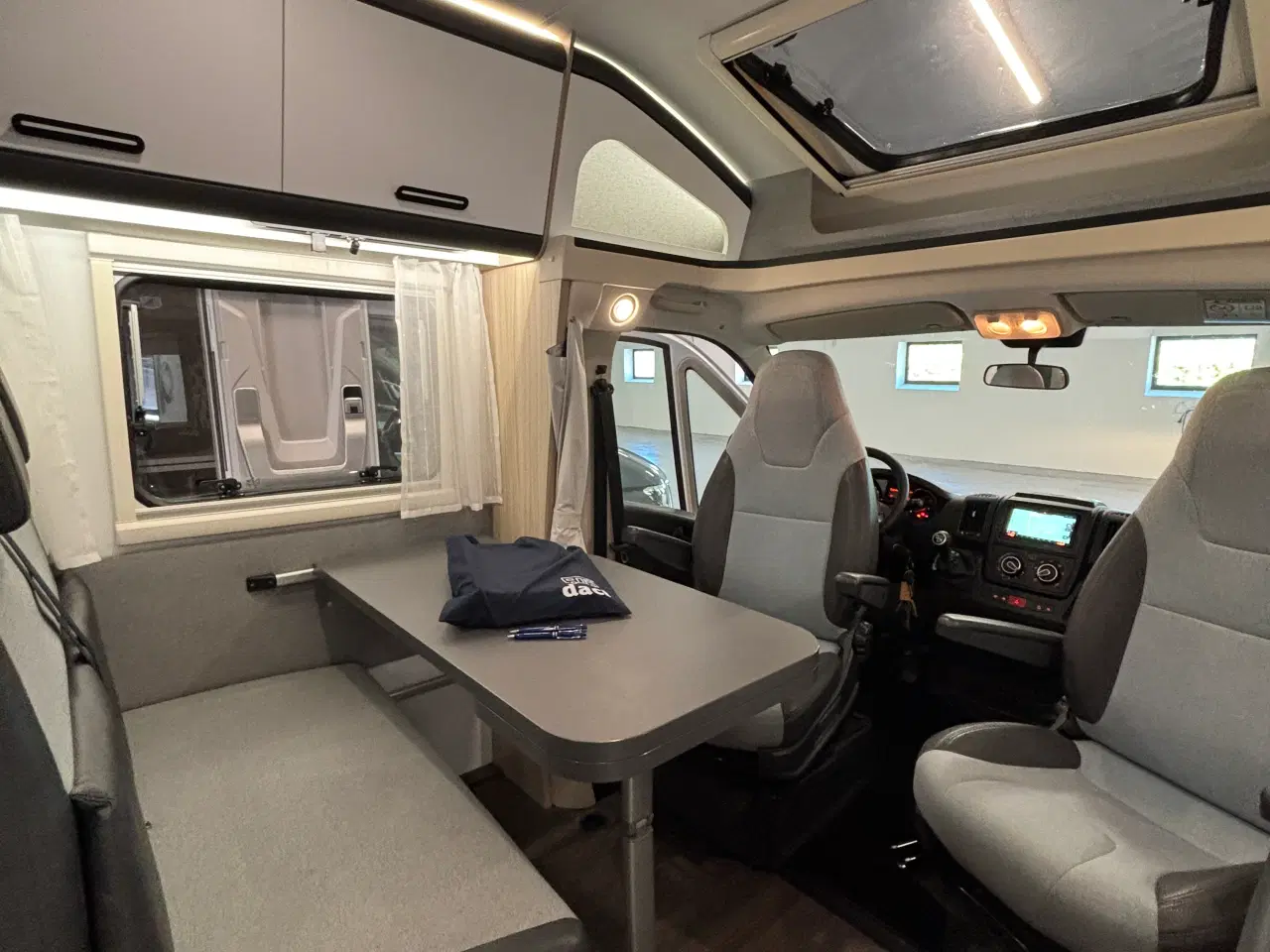Billede 13 - Autocamper til salg - Sun Living S65 SL