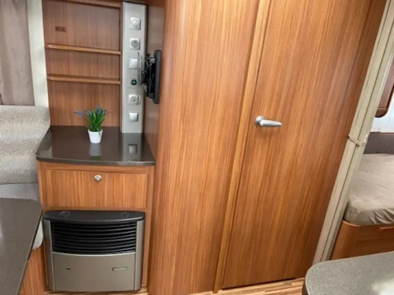 Billede 5 - Adria Adora 472 UL