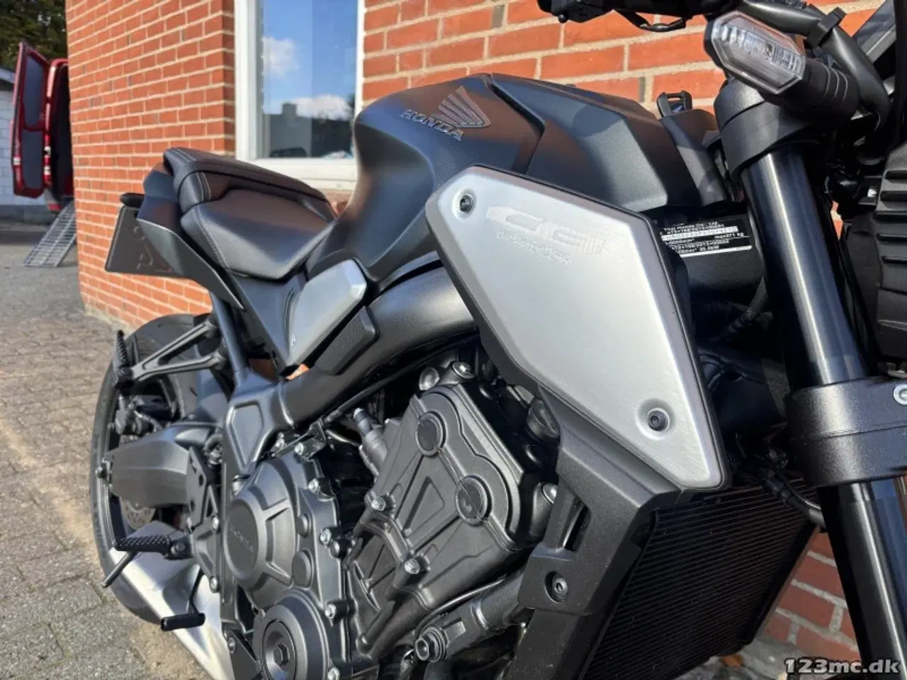 Billede 10 - Honda CB 650 R black  edition