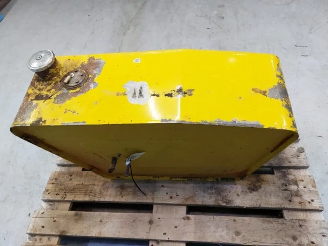 Billede 9 - Kramer 712 Dieseltank 0431600103