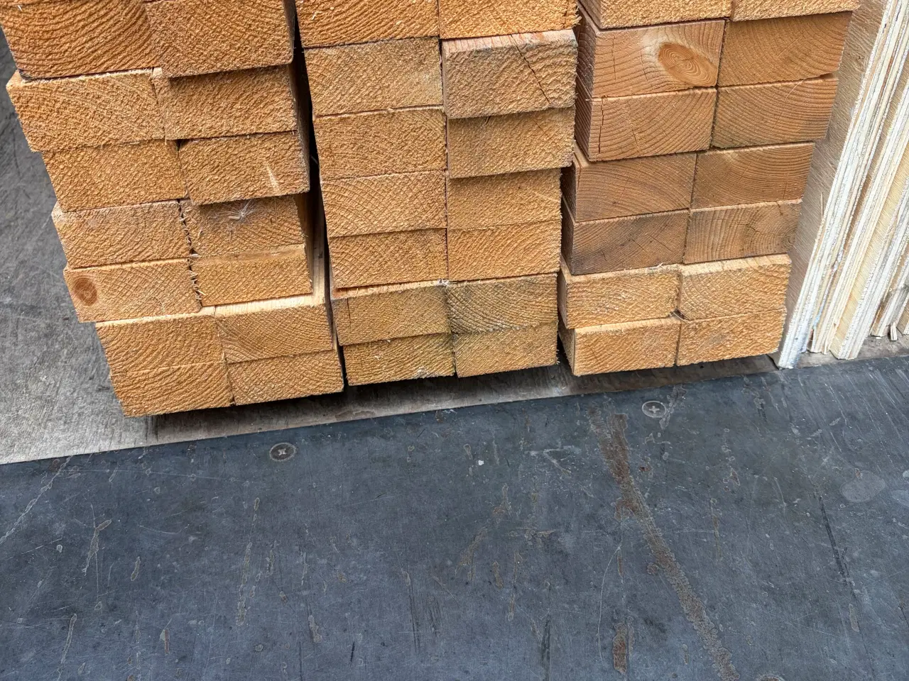 Billede 1 - Lægter træ