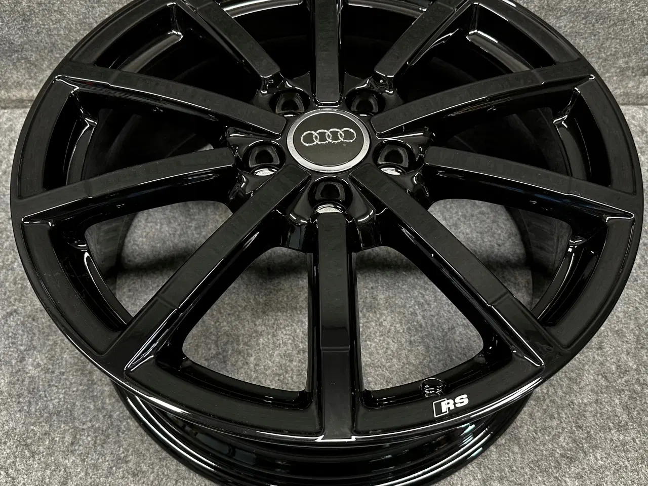 Billede 1 - AUDI A3 8V 8V0 18 7.5" x 18" 5x112 ET 51