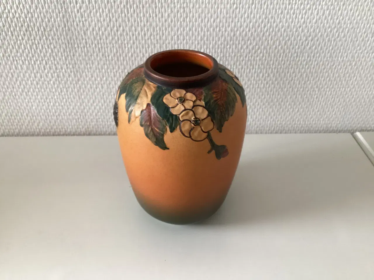 Billede 2 - Ipsen vase - brombær
