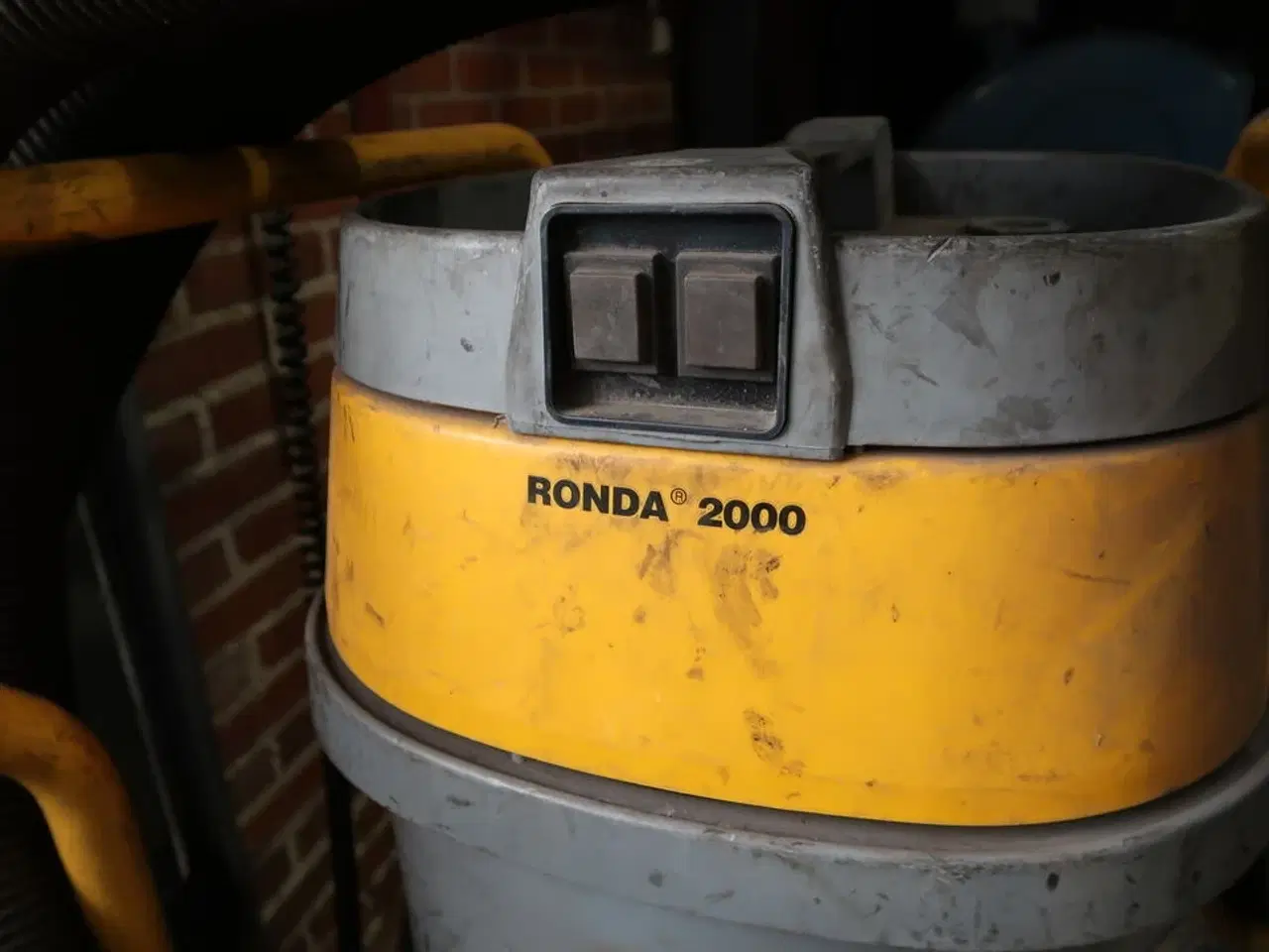 Billede 4 - Støvsuger RONDA 2000