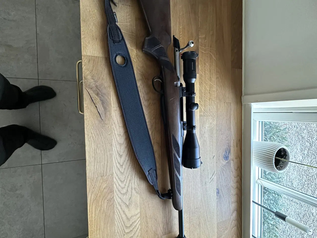 Billede 2 - Tikka T3 m. Swarovski habicht