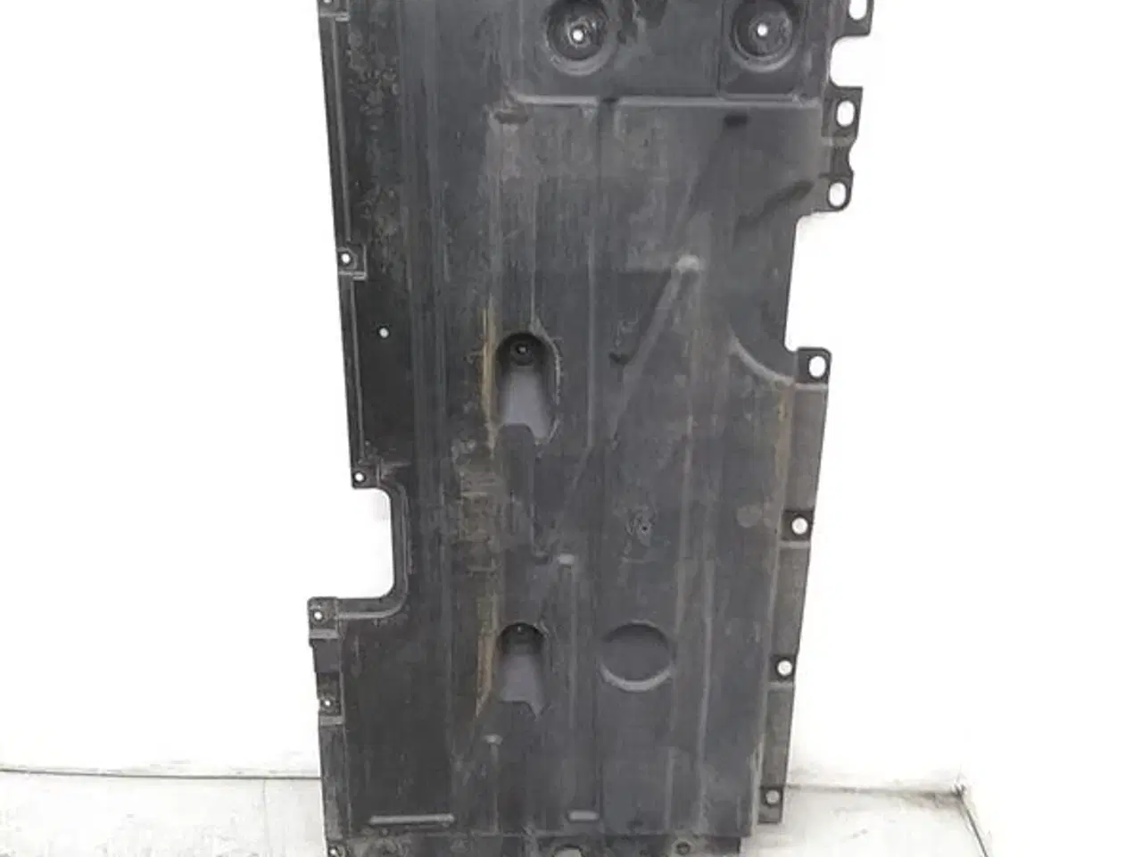 Billede 2 - Afdæknings plade undervogn V. ved panel forreste del C51482 BMW X3 (F25) X4 (F26)