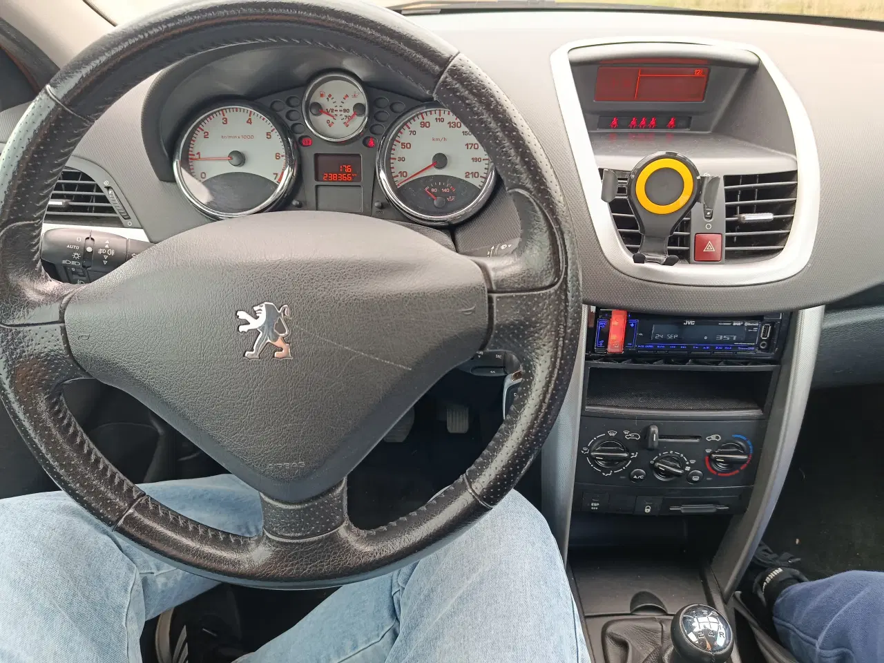 Billede 5 - Meget velholdt Peugeot 