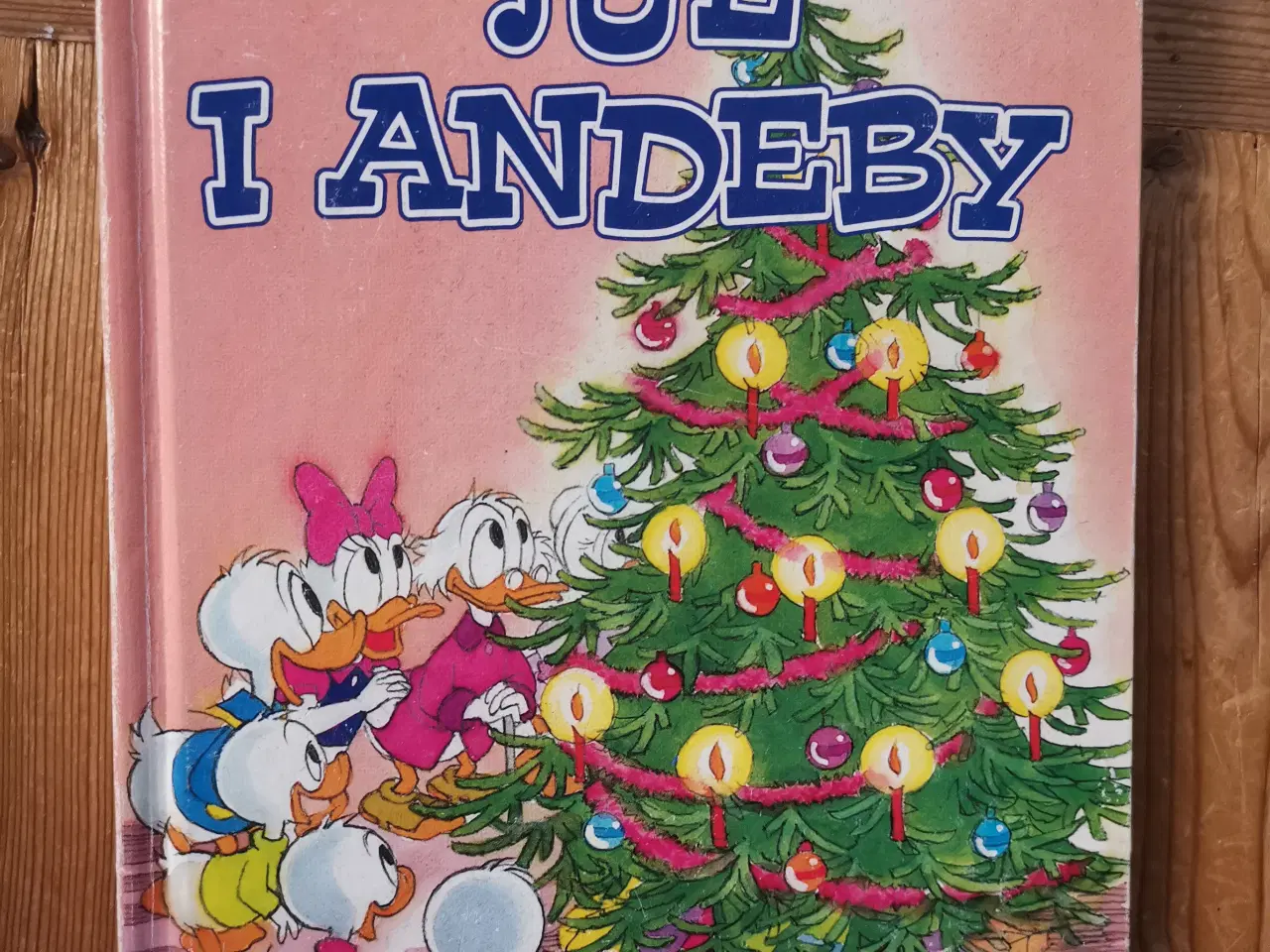 Billede 1 - Jul i Andeby Bog Julebog Disney