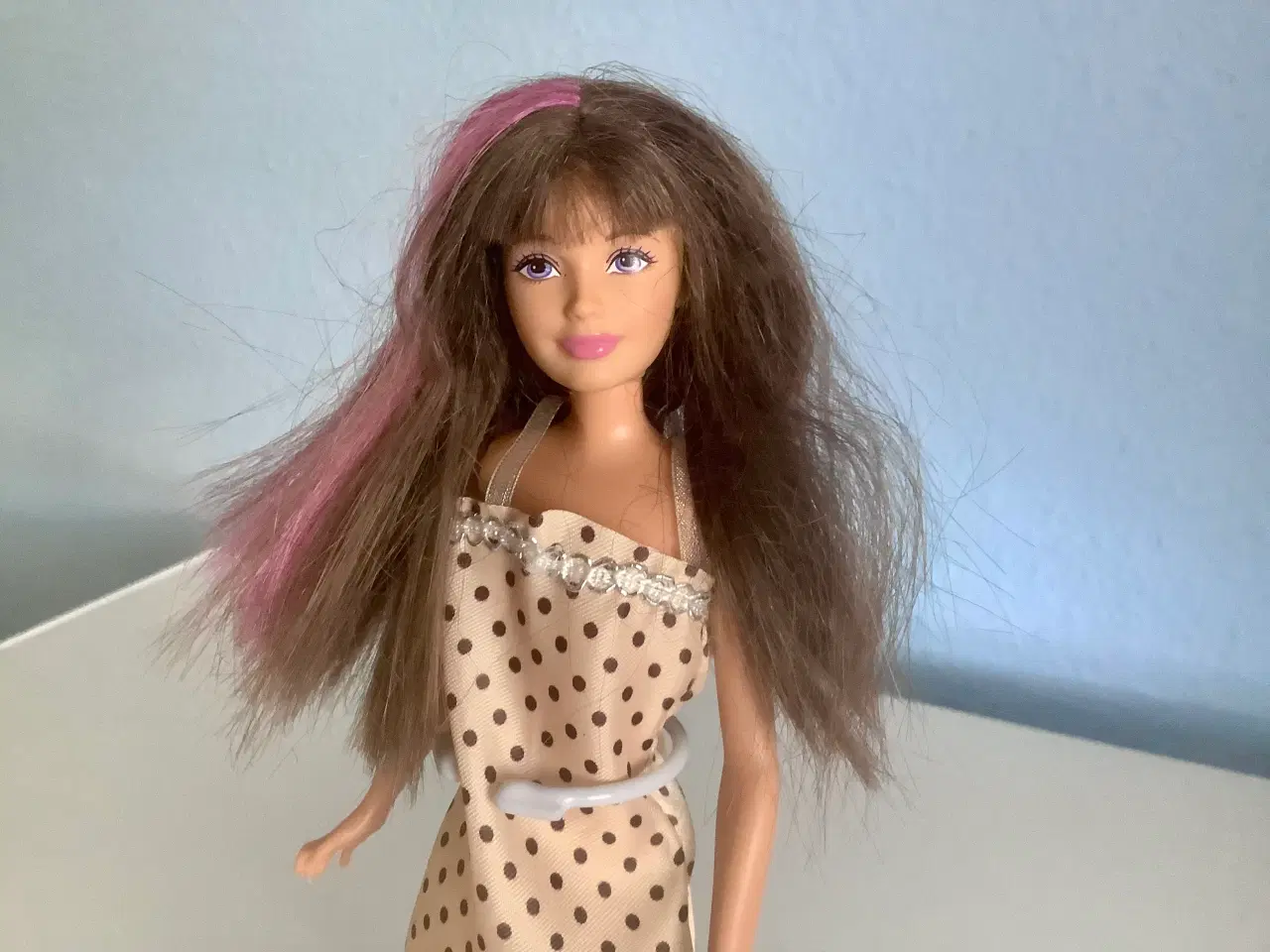 Billede 1 - Skipper Barbie med brunt hår.