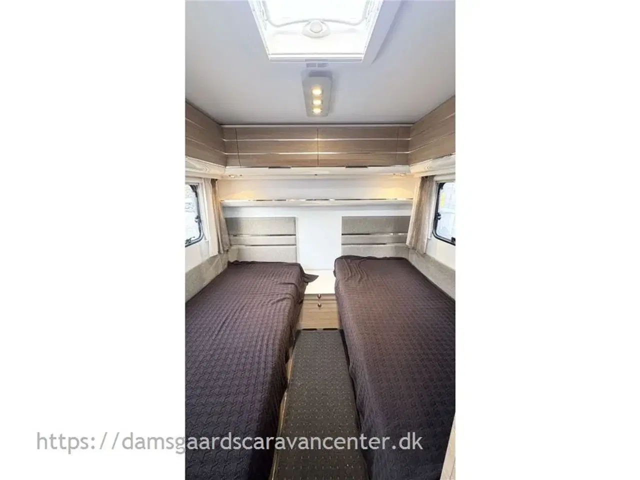 Billede 14 - 2018 - Adria Adora 502 UL Supreme Edition   Enkeltsenge-Alde-El gulvtemp.-Mover-Telt-Markise