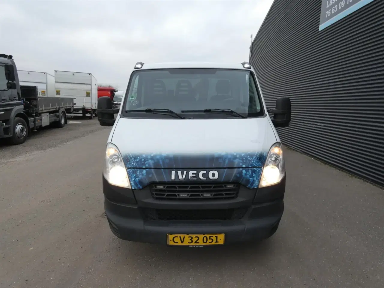 Billede 3 - Iveco Daily KRANBIL 3,0 D 35C15L, 5-g 146HK Ladv./Chas. Man.